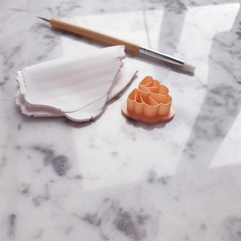 Help mijn klei blijft in mijn vormpjes plakken!