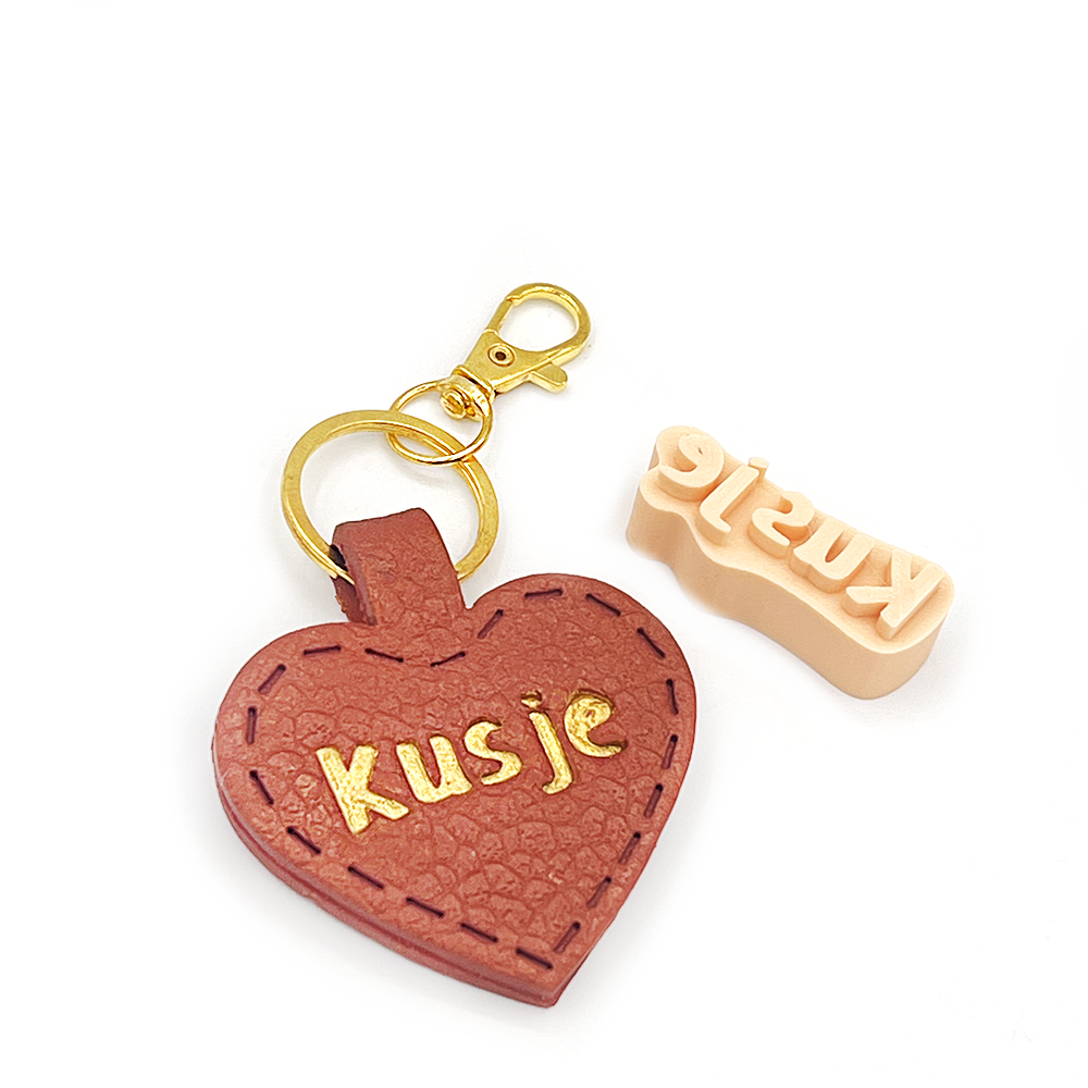 Keychain Stamp Kiss | 50 | Polymer Clay Cutters