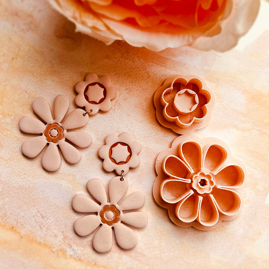 FREE! Folklore pendant (2 cutters)