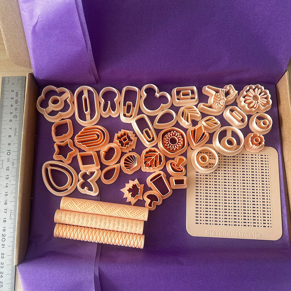 Insta Box – Mega Surprise Package for Creative Makers (€25) Insta Box 22/05/A