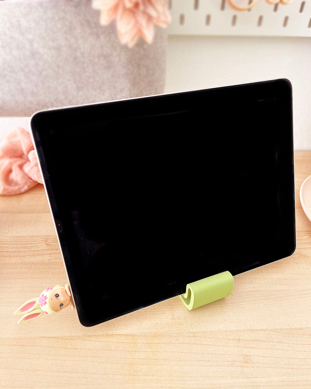 Heart Phone Holder | Accessories