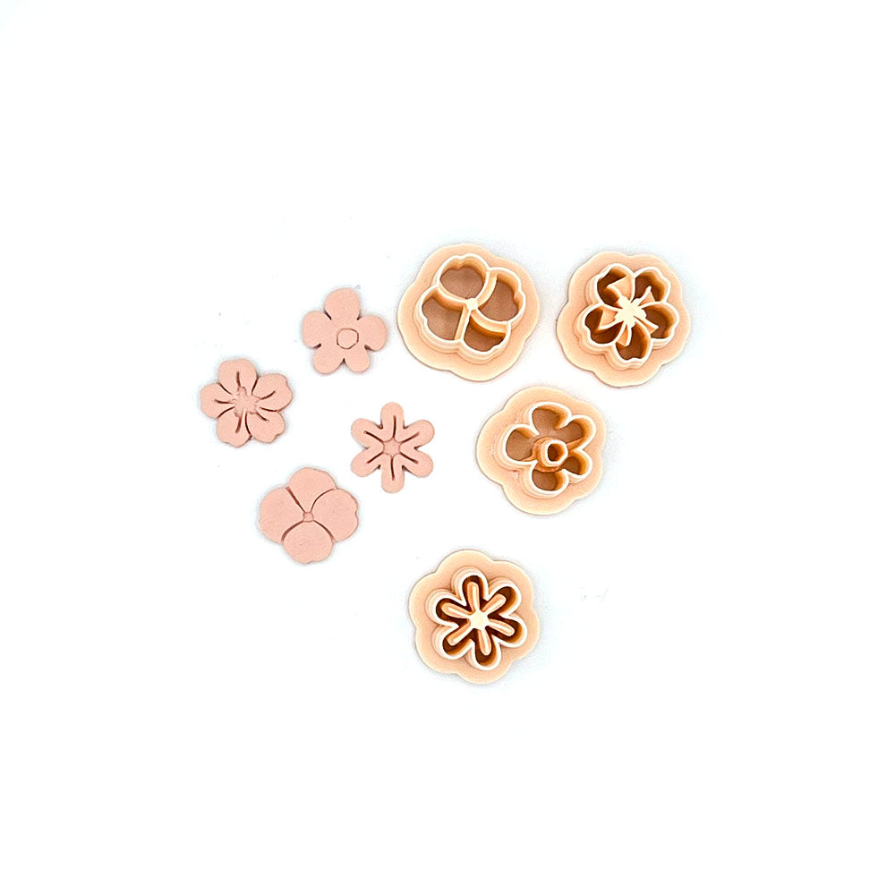 Studs / tops 17mm (R) Flower | Polymer clay cutter