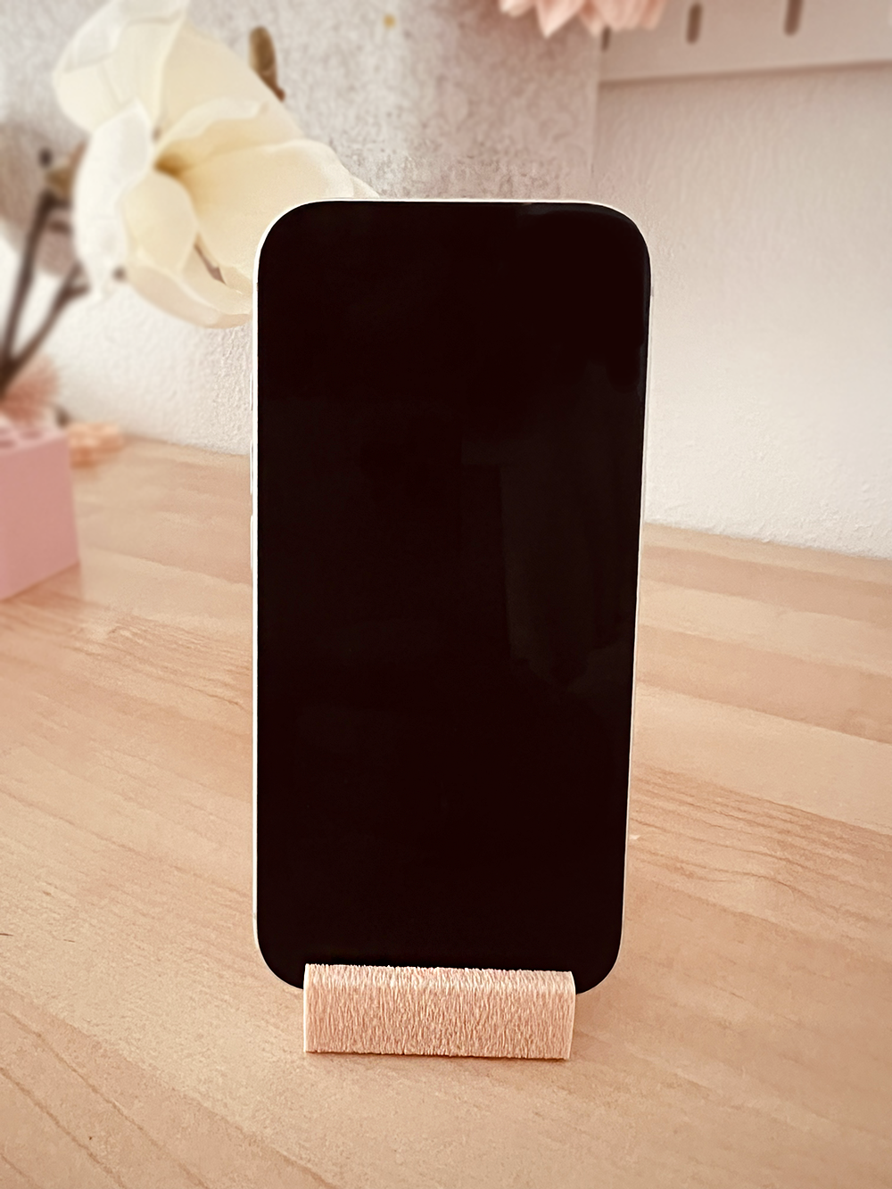 Heart Phone Holder | Accessories