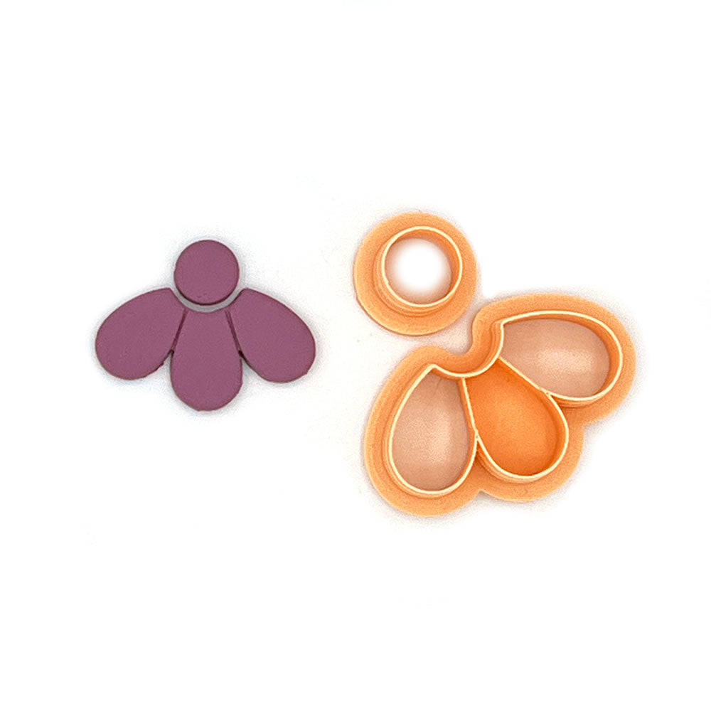 Three Leaf Daisy (2 cutters)