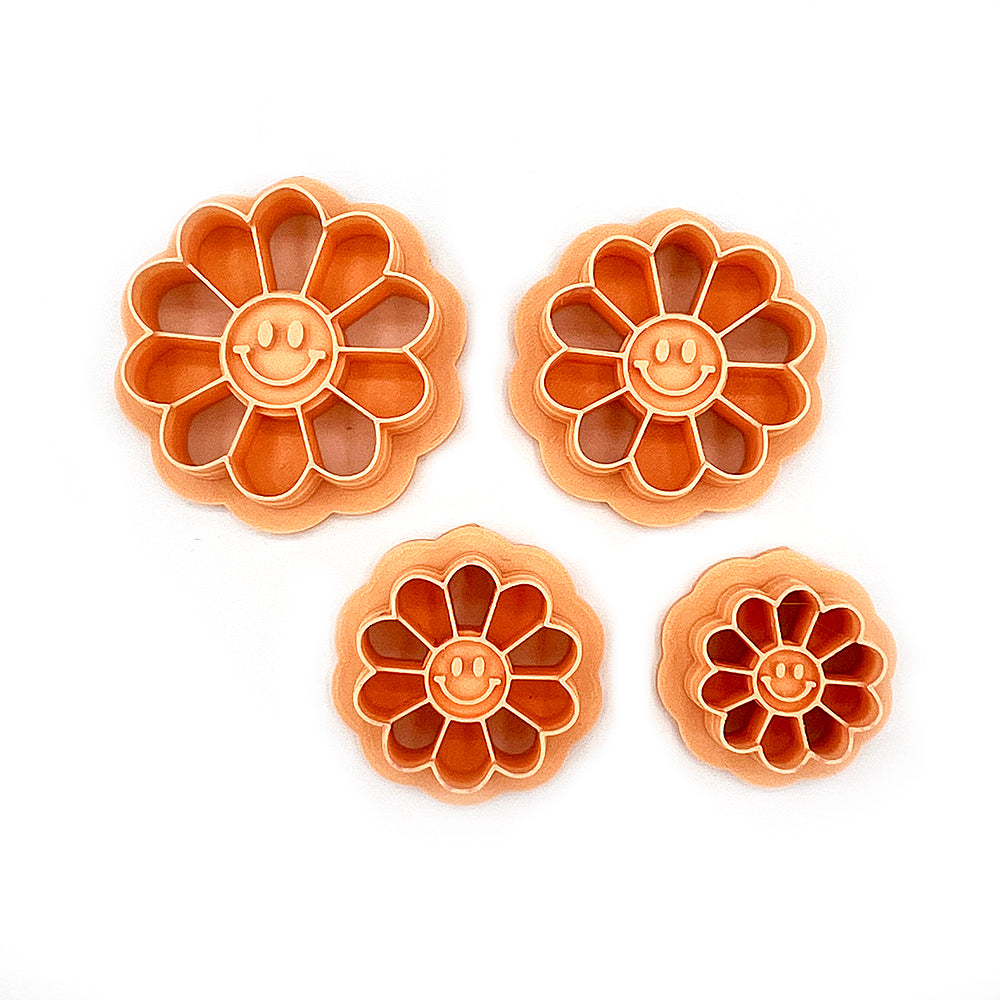 Happy Scalloped Flower