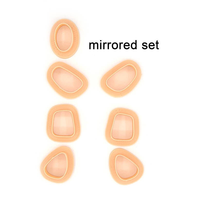 Basket full of Pebbles (4pcs)