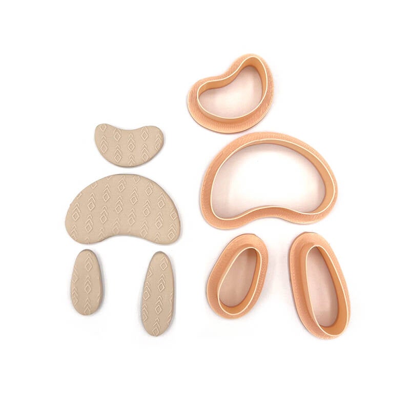 Assymmetrical Organic Hanger set Flo (4 pcs) 