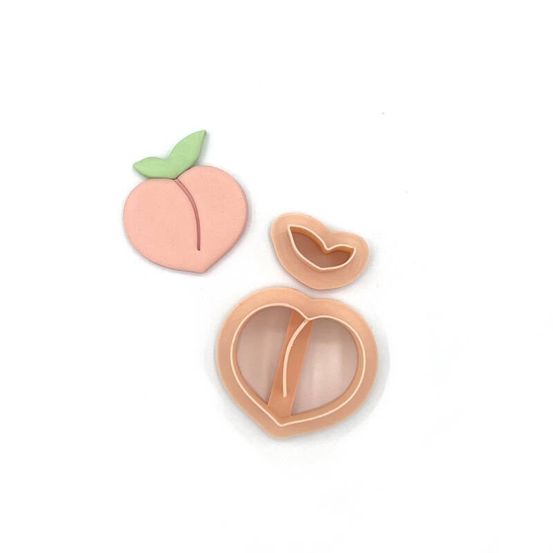 Peach with leaf