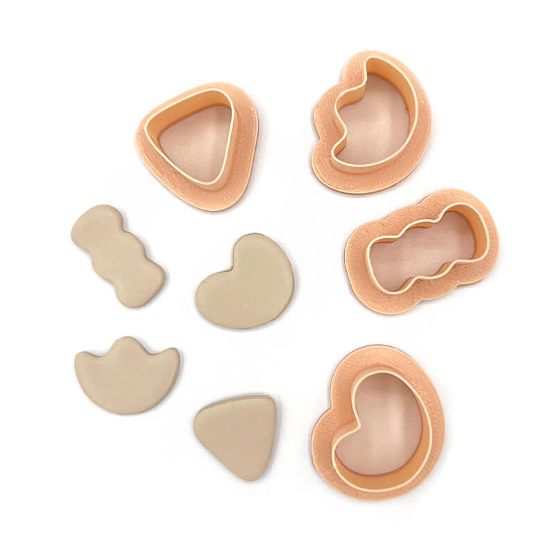 Organic studs pack June (4pcs)
