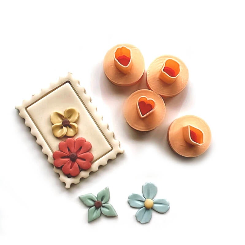 Flower Petal MINI cutters (4pcs) (5-7mm)